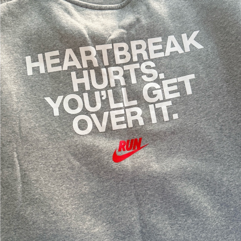 Nike Boston ‘25 Sweatshirt (Boston Marathon limited edition release) - Unisex - Picture 7 of 7